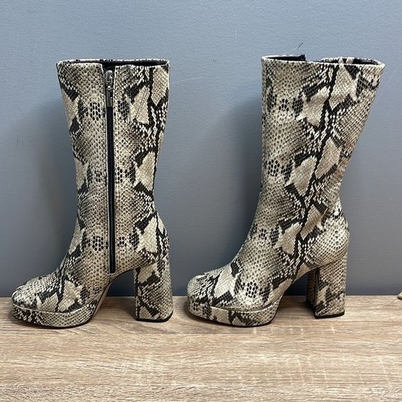 Schutz NWT Raff Snake Embossed Leather Platform Boots Block Heel Square Toe 5 - Picture 4 of 13